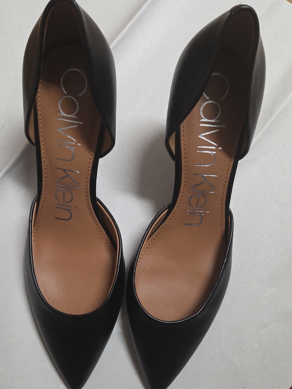 Calvin Klein Heels Size 9 1/2M